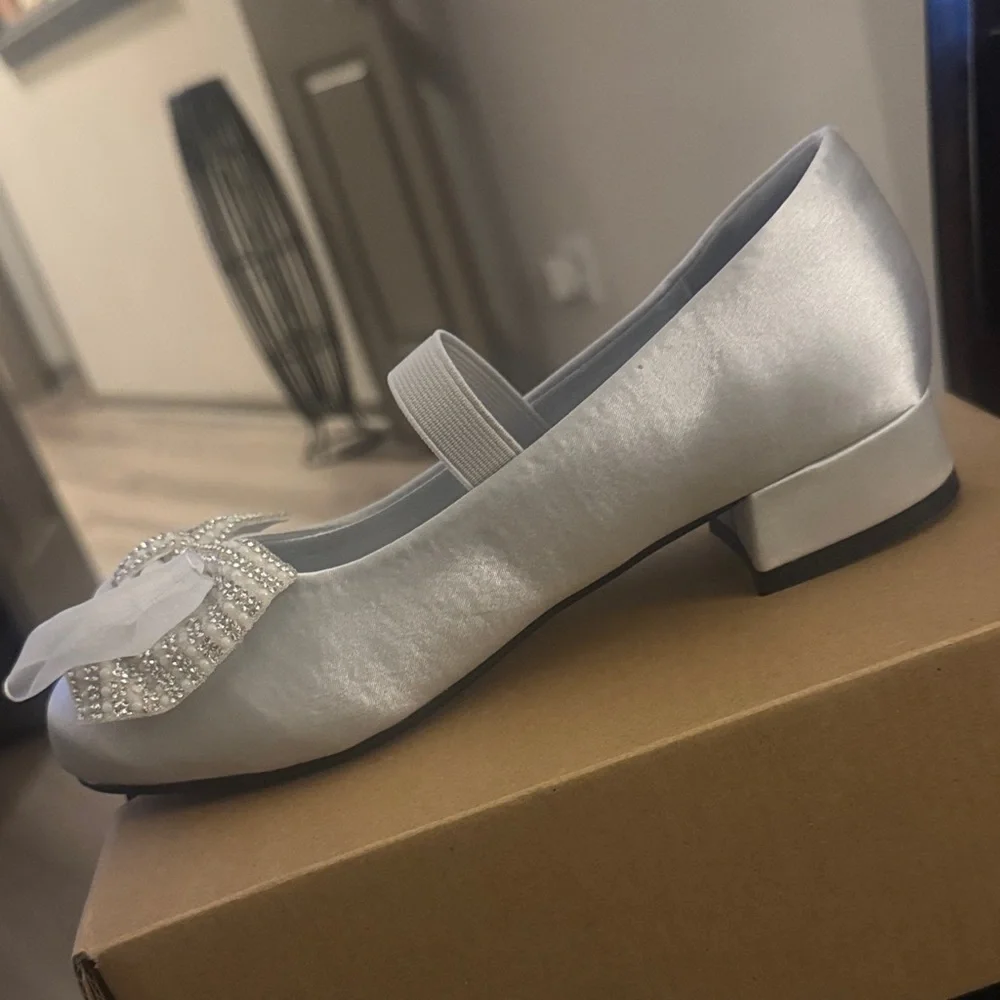 Coutgo Girls' Satin Mary Jane Dress Shoes